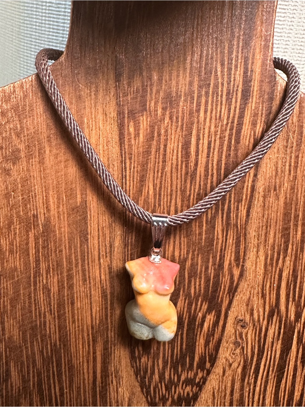 Multicolor Mini Agate Body Carving Pendant Necklace on Brown Rope - Picture 12 of 16